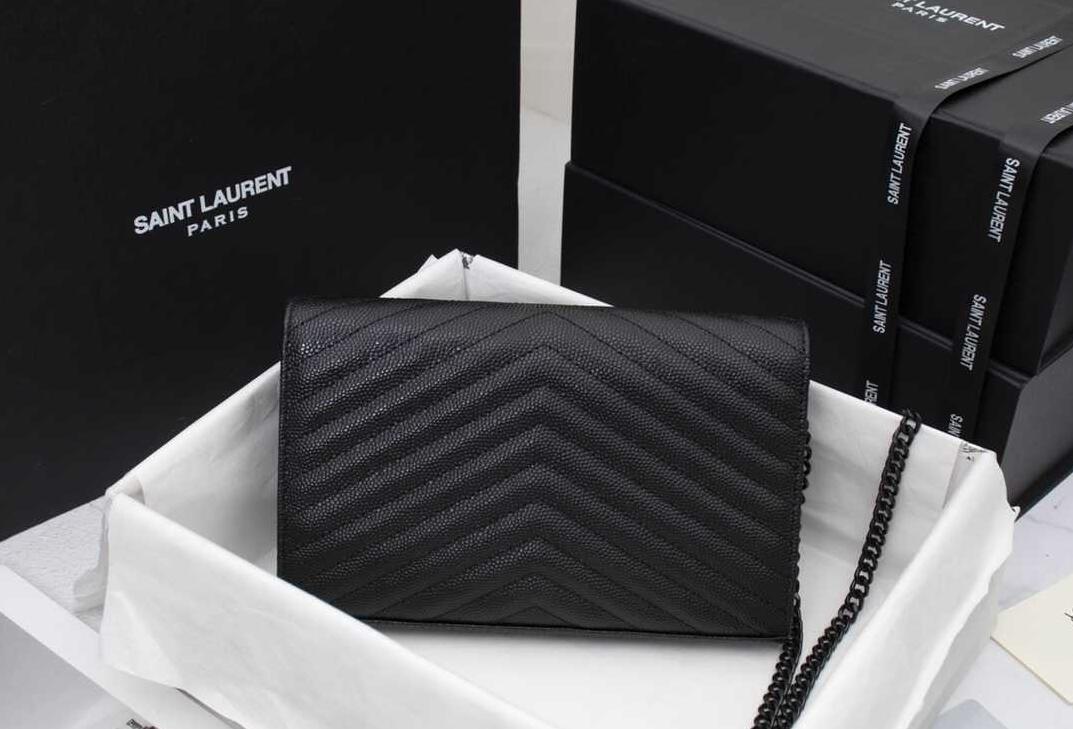 CASSANDRE SAINT LAURENT MATELASSÉ CHAIN WALLET IN GRAIN DE POUDRE EMBOSSED LEATHER