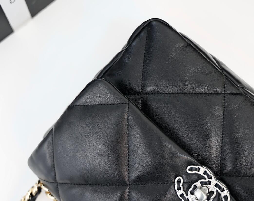 CHANEL 19 Medium Flap Bag In Black Lambskin Silver Buckle