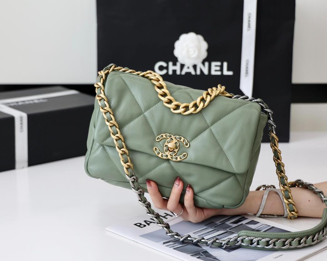 CHANEL 19 Small Flap Bag In Green Lambskin