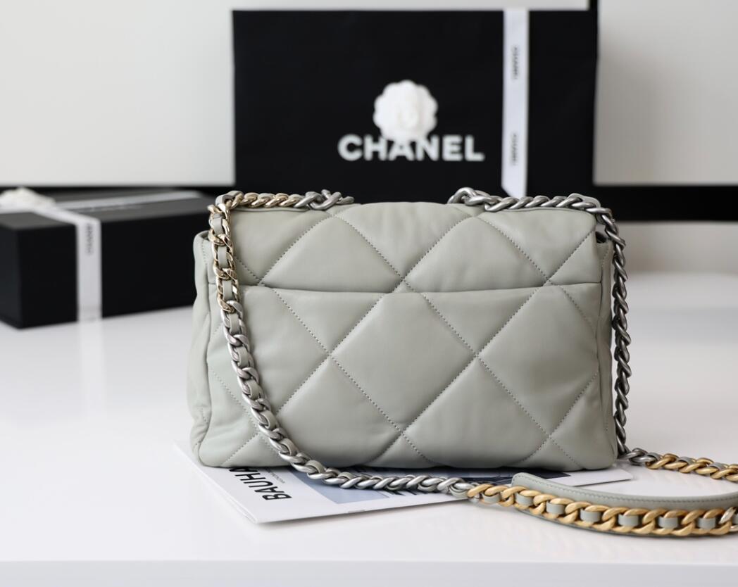 CHANEL 19 MediumFlap Bag In Light Grey Lambskin